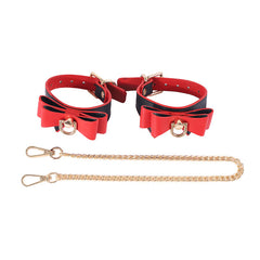 Leather hand cuffs set