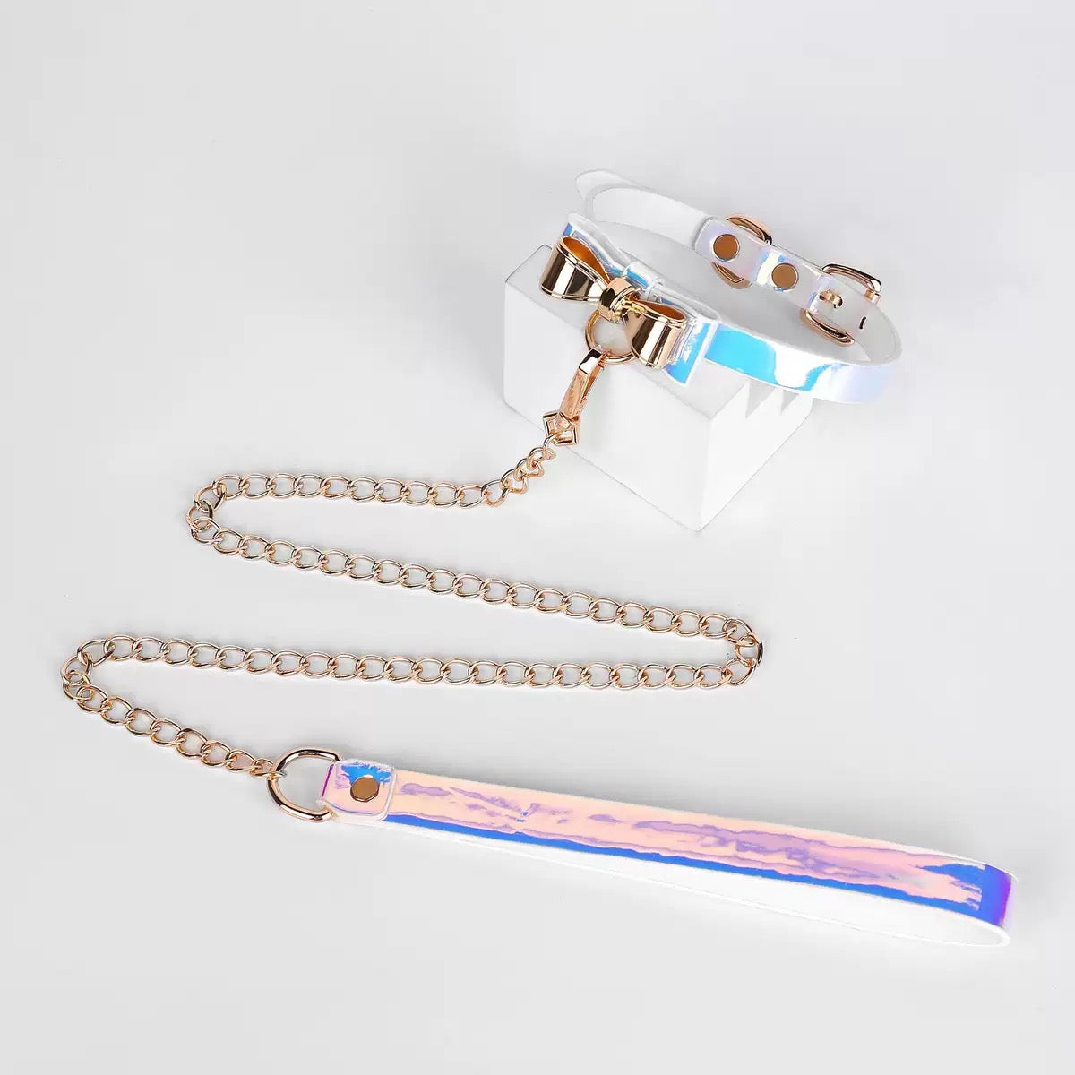 Golden butterfly collar&leash