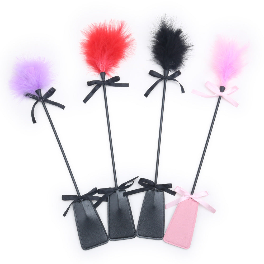 Riding corp with feather tickler(2 size and 4 colour options)
